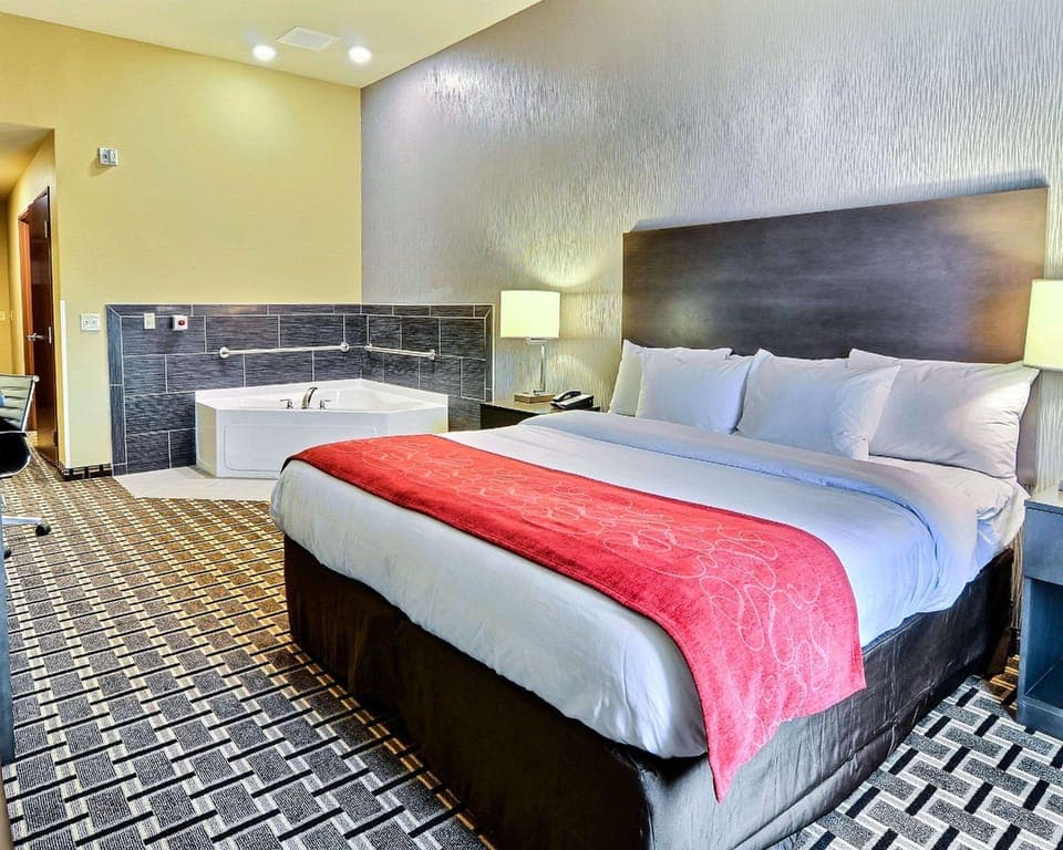 Suite room