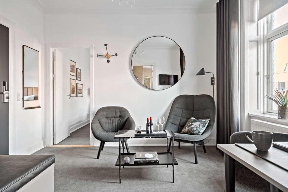 Suite room