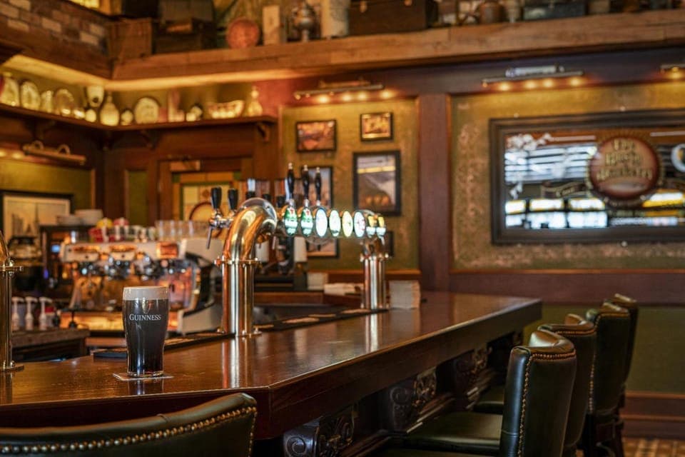 Bar/lounge
