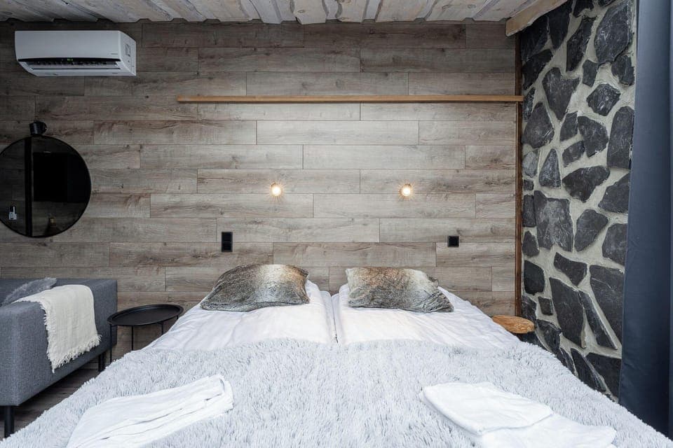 Private & Luminous Suite with lake views Hotel in Finland