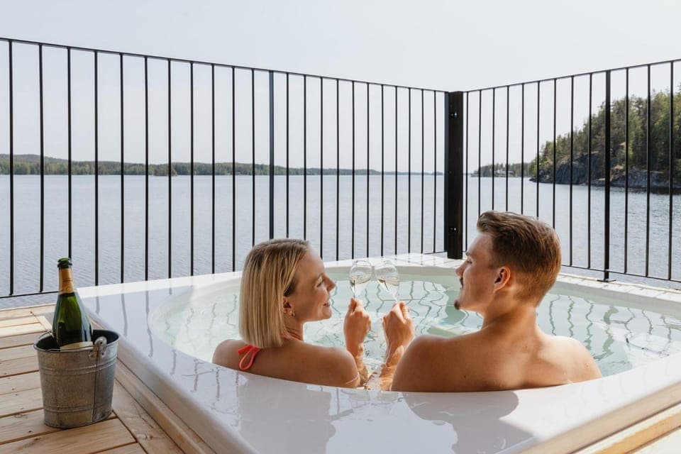 Hot tub