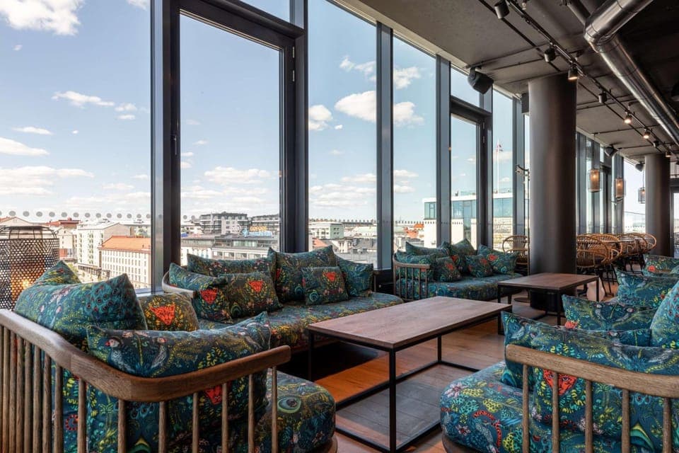 Bar/lounge