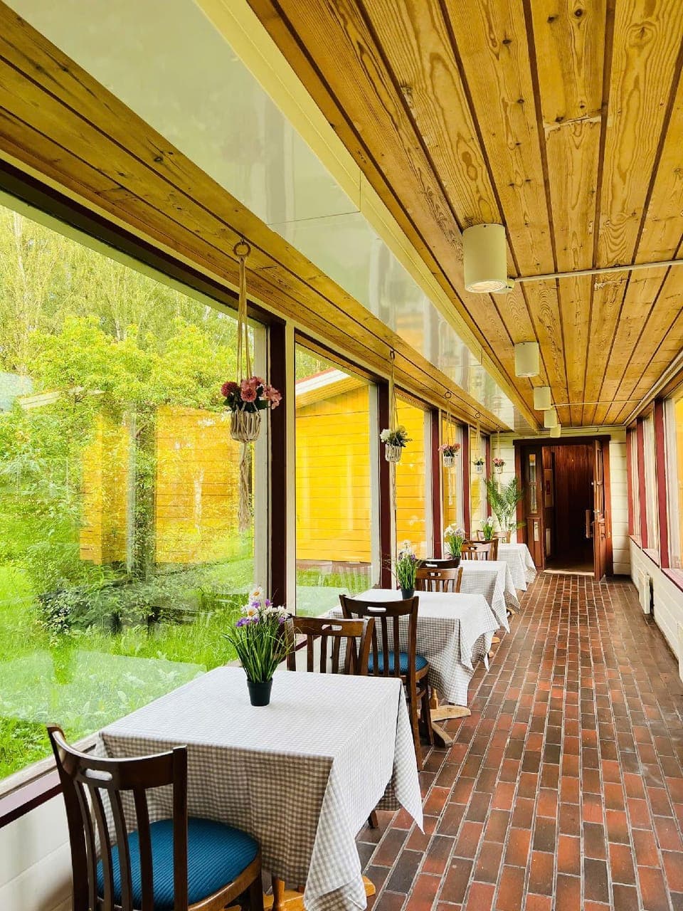 Lakeside hotelli ravintola Hotel in Finland