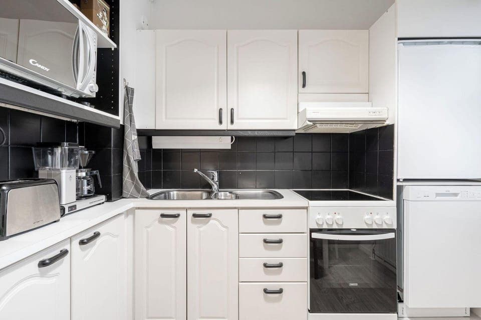 Modern 1BR Retreat in Heart of Jyväskylä Hotel in Finland