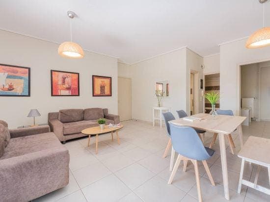 Phoenix Apartments - Alpha1 Hotel in Zakynthos