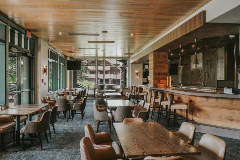 Bar/lounge
