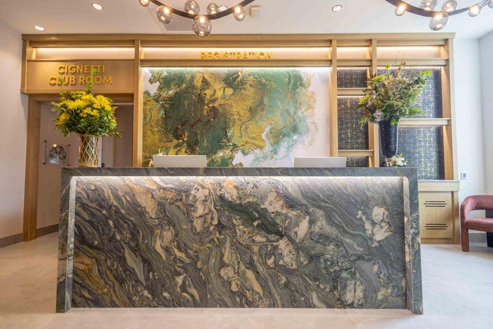 POSH on Kirkwood, A Boutique Hotel Hotel in Bloomington