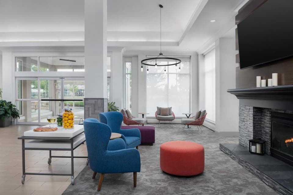 Shared lounge/TV area