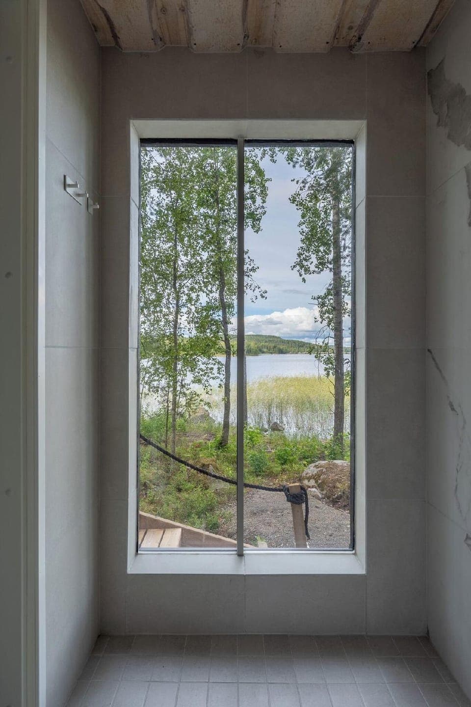 High-quality suite by the lake Hotel in Finland