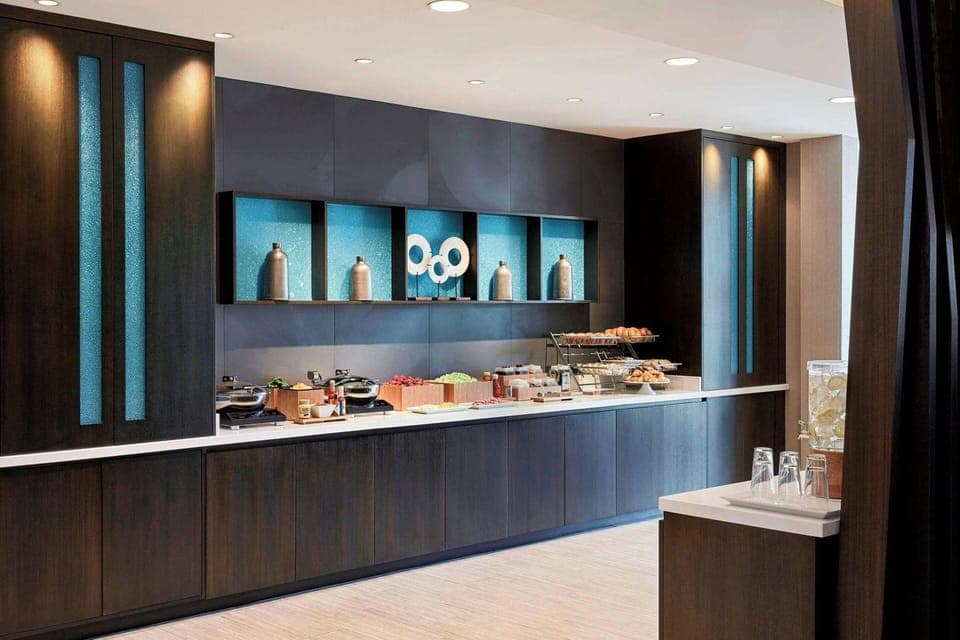 Springhill Suites Pittsburgh Airport Hotel in Moon Township
