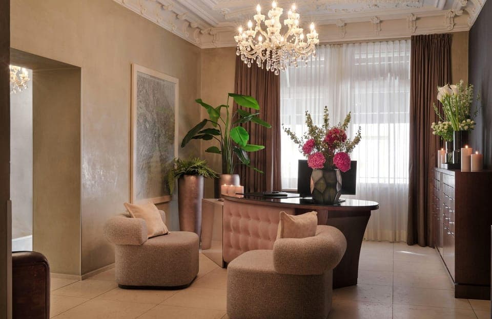Hotel Alden Splügenschloss Zürich - Leonardo Limited Edition Hotel in Zurich City