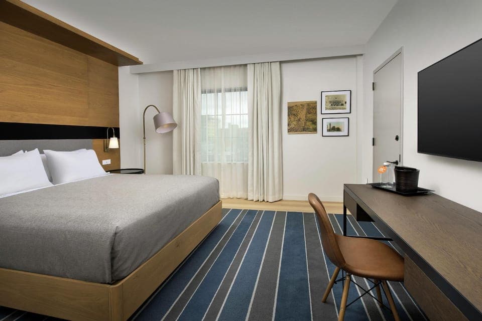 Guestroom