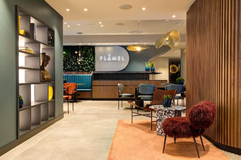 Bar/lounge