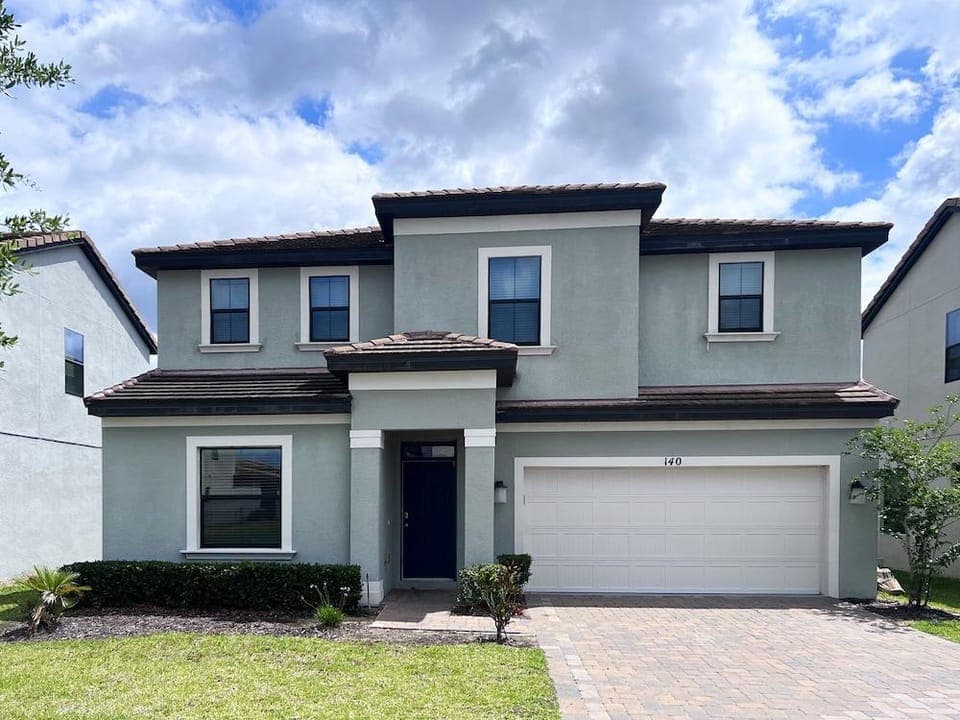 Balmoral Resort-140aa 5 Bedroom Home by RedAwning Hotel in Haines City