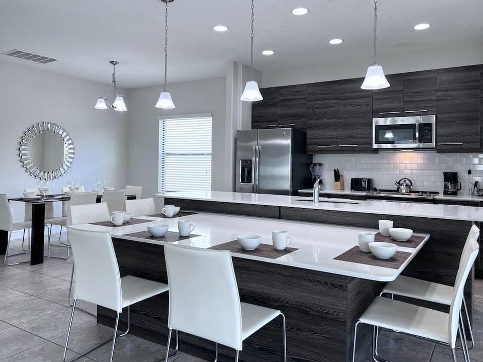 Balmoral Resort-140aa 5 Bedroom Home by RedAwning Hotel in Haines City