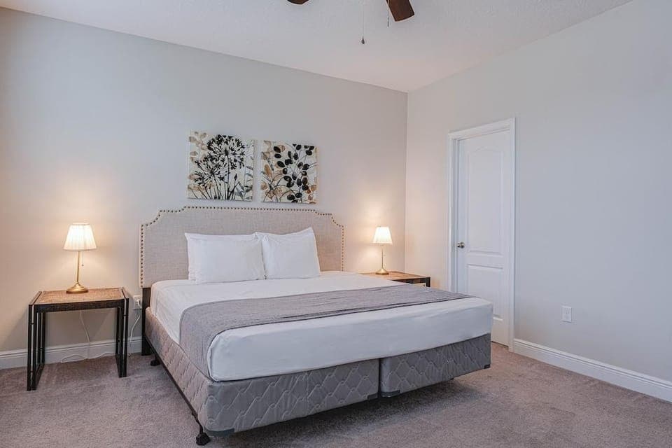 Balmoral Resort-126mc 3 Bedroom Home by RedAwning Hotel in Haines City