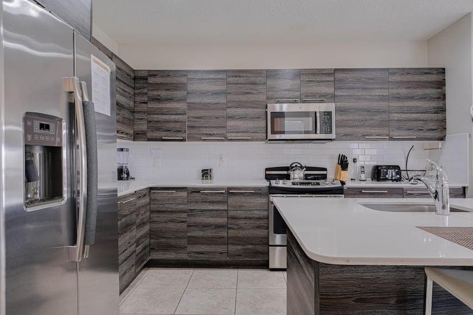 Balmoral Resort-117kb 3 Bedroom Townhouse by RedAwning Hotel in Haines City