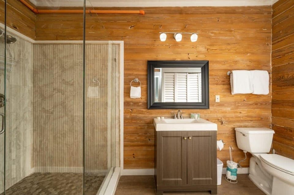 Seaport Suite by Brightwild 2nd Story Hideaway Hotel in Key West