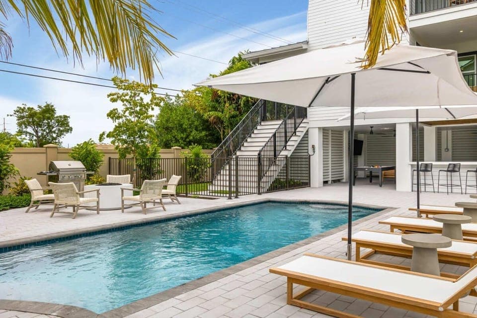 New Windrose House by Brightwild Pool Hotel in Stock Island