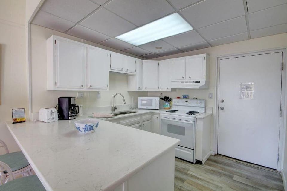620 El Matador 1 Bedroom Condo Hotel in Okaloosa Island