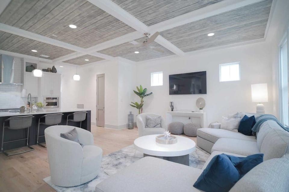 Beauty and the Beach by Avantstay Rooftop w/ Gulf Views, Pool Access Hotel in Inlet Beach
