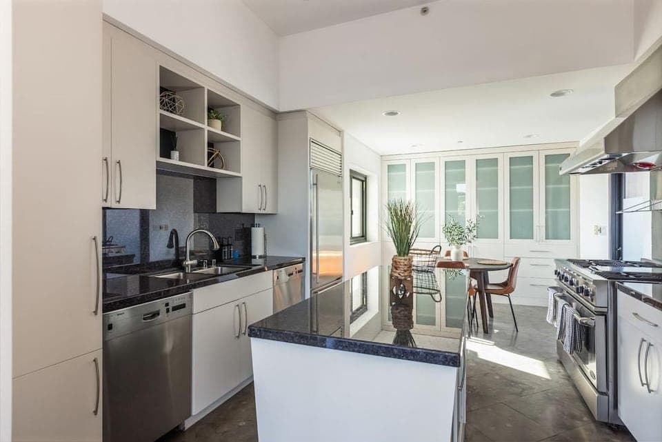 Casa Cordell by Oraklus Hotel in West Hollywood