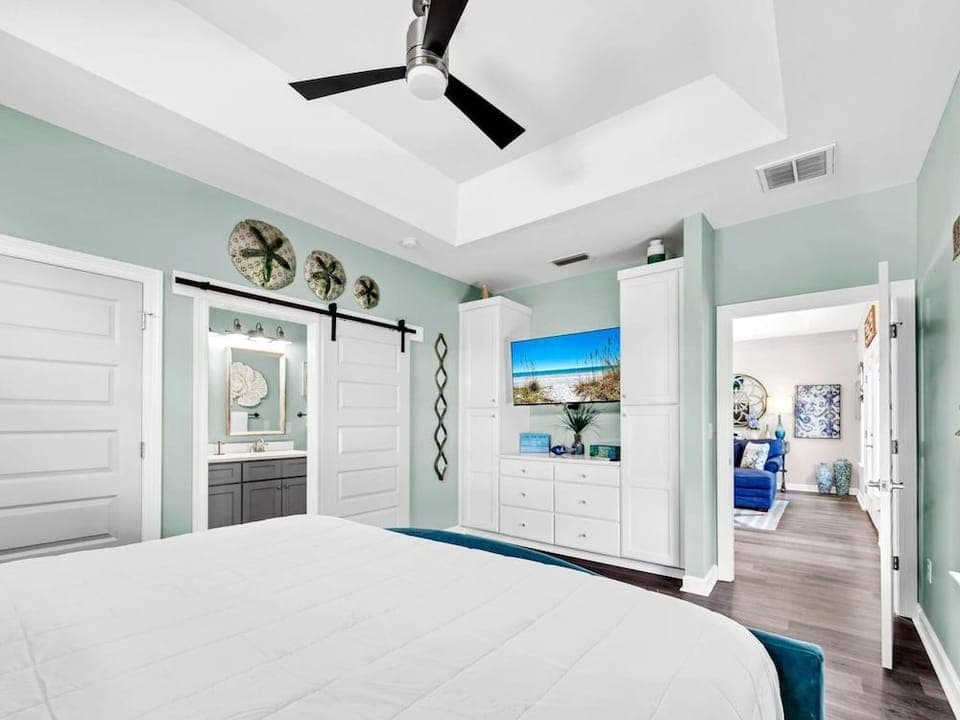 Palm Beach Oasis Hotel in Sunnyside