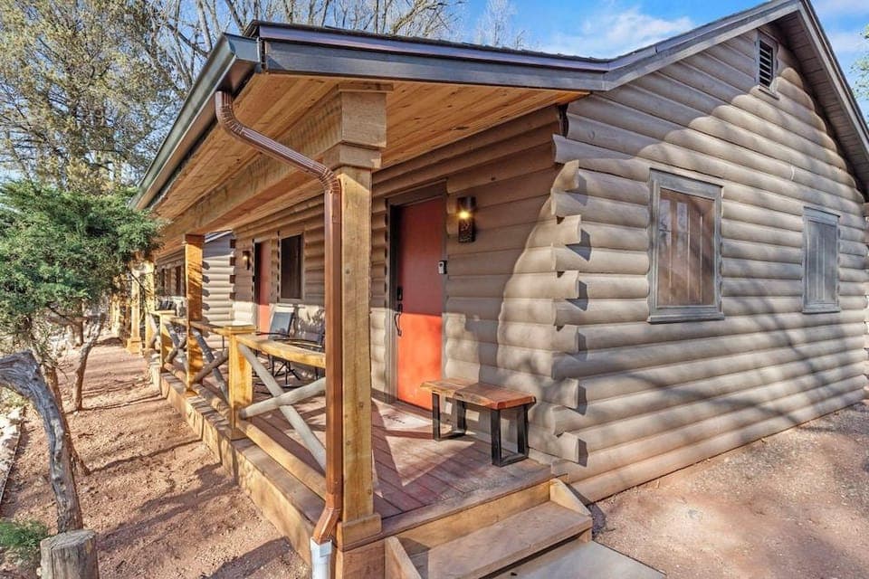 Timber Lodge Cabins 29 Hotel in Colorado Springs