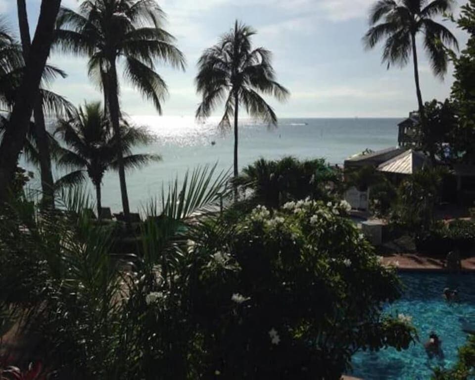 Coconut Beach Resort Timeshare Hotel in Key West