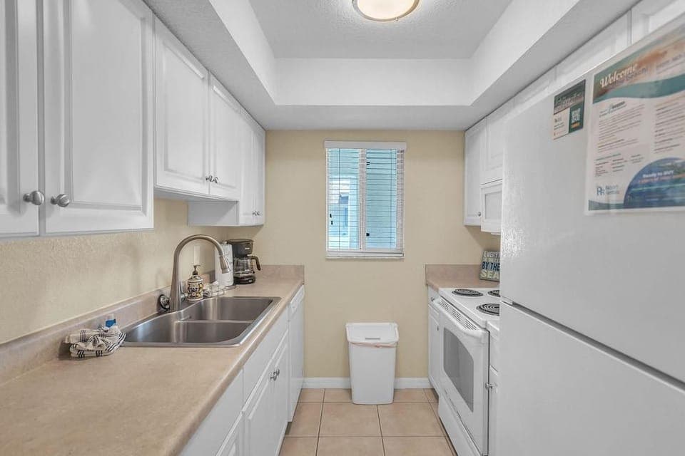 Indian Oaks #15 - Sun and Fun Hotel in Indian Rocks Beach