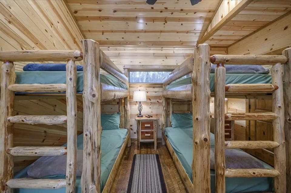 Three Bears Hideout Luxury Mountain Cabin Getaway for Families Groups Hotel in Colorado