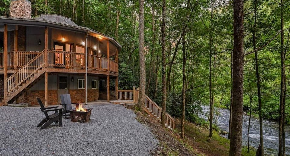Dream Catcher 1 Bedroom Home by RedAwning Hotel in Sevier County