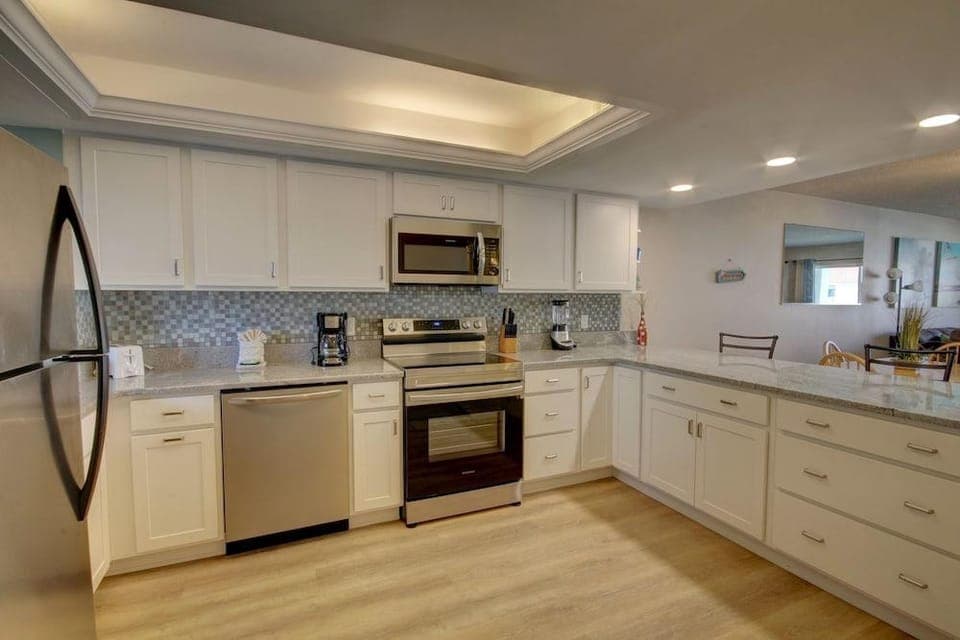 366 El Matador 2 Bedroom Condo by RedAwning Hotel in Okaloosa Island