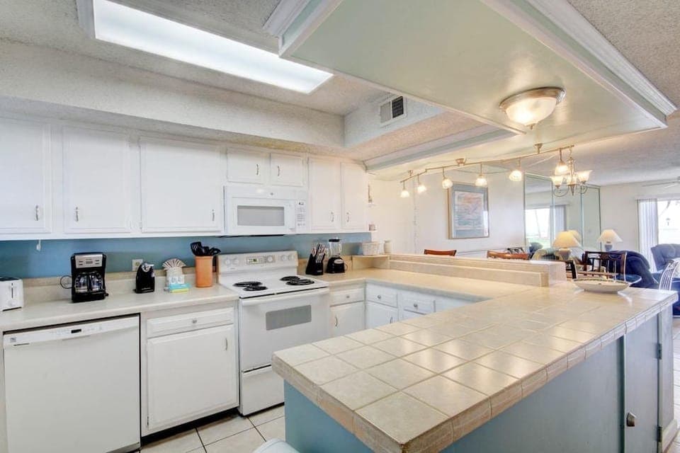 416 El Matador 2 Bedroom Condo by RedAwning Hotel in Okaloosa Island