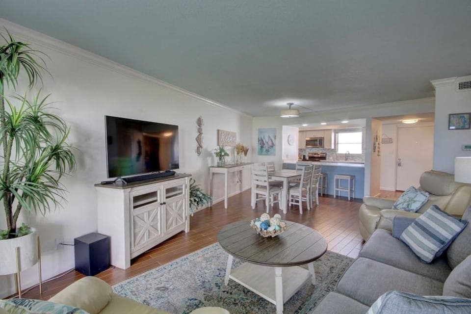 225 El Matador 1 Bedroom Condo by RedAwning Hotel in Okaloosa Island