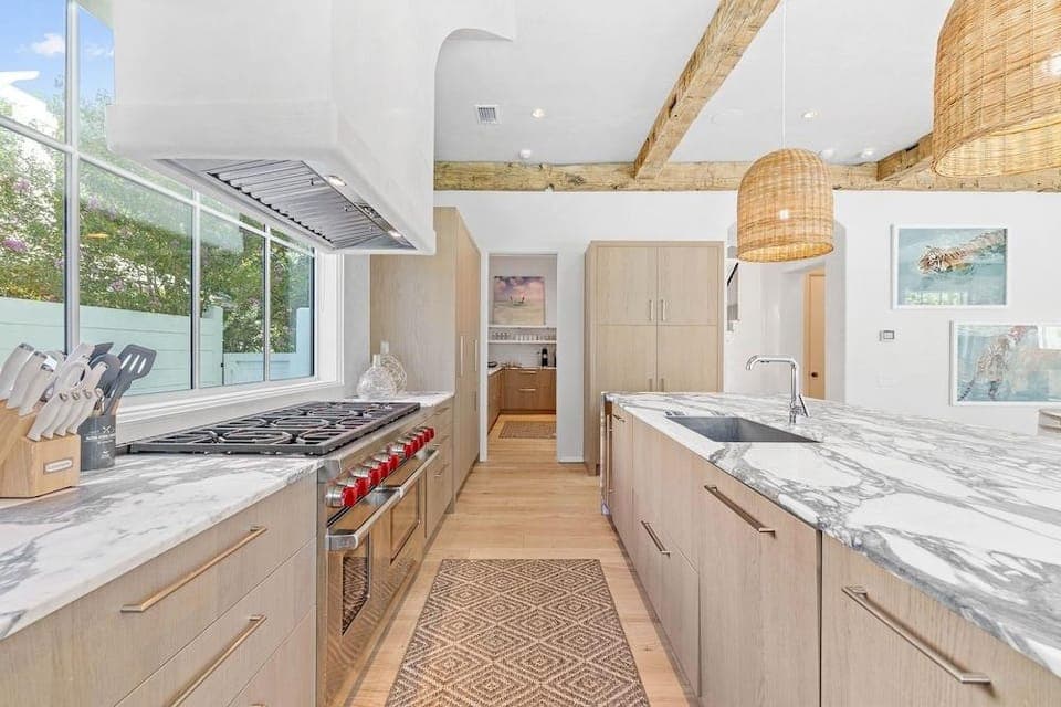 Verisun 40 Elysee Court 5 Bedroom Home by RedAwning Hotel in Rosemary Beach