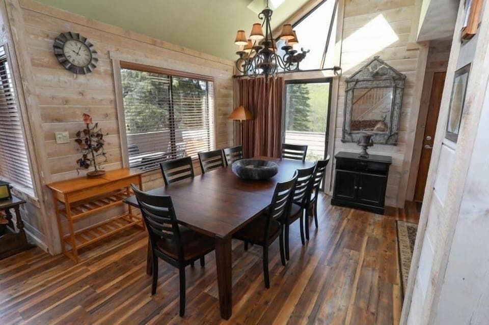 Seven Springs Sunridge 3 Bedrooms Premium Condo, Private Hot Tub! by RedAwning Hotel in Pennsylvania
