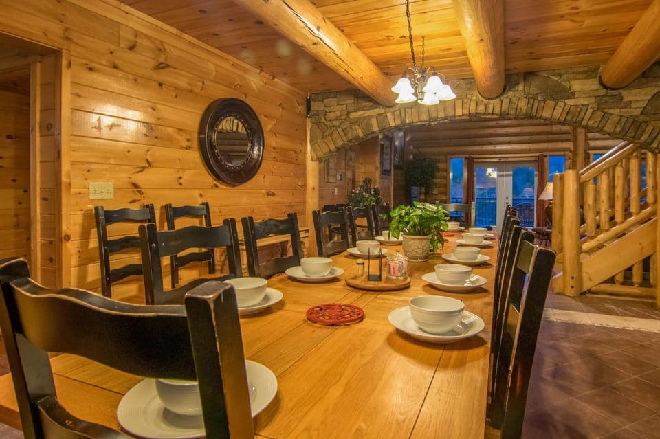 Moose Hollow Lodge Hotel in Sevier County