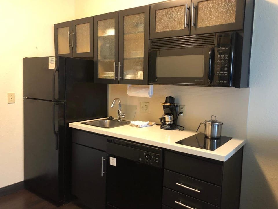 Candlewood Suites Fort Wayne - NW By IHG Hotel in Fort Wayne