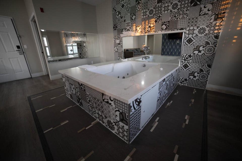 Hot tub