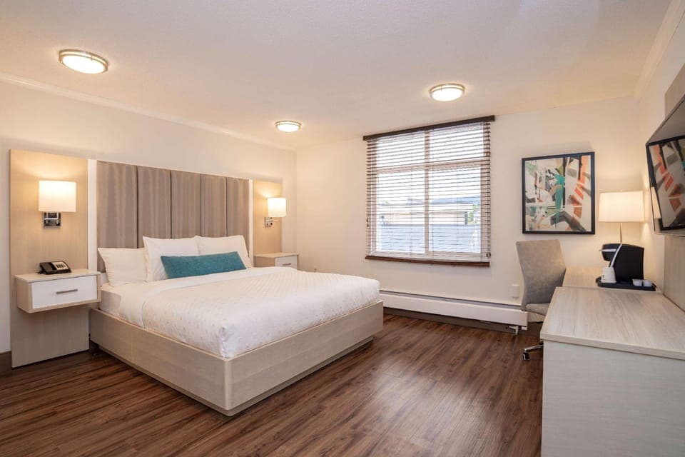 Suite room