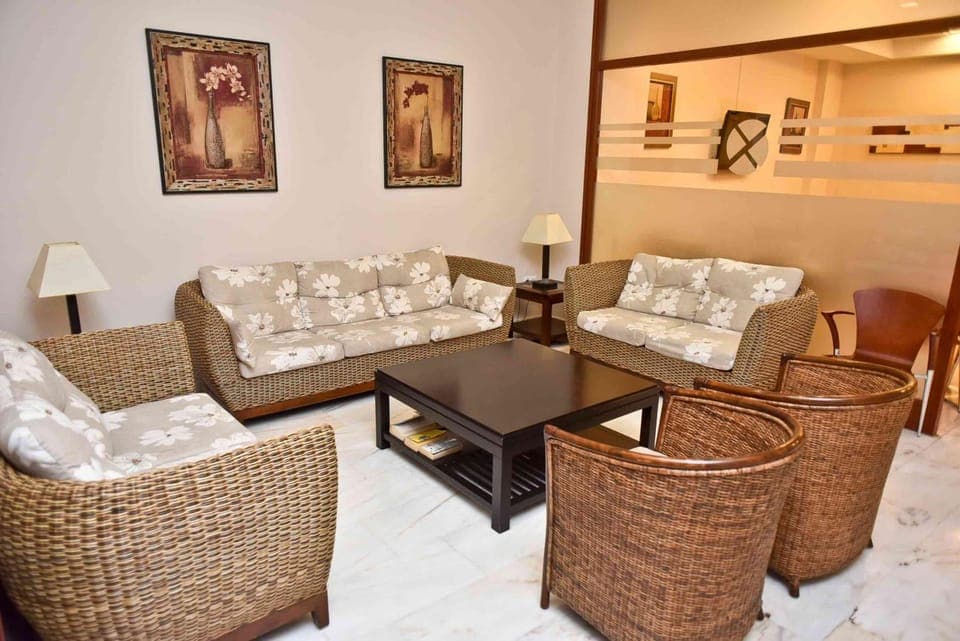 Shared lounge/TV area
