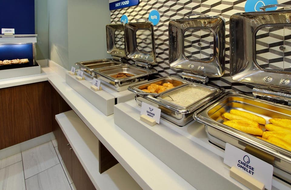 Holiday Inn Express And Suites Avon Indianapolis By Ihg Hotel in Indiana