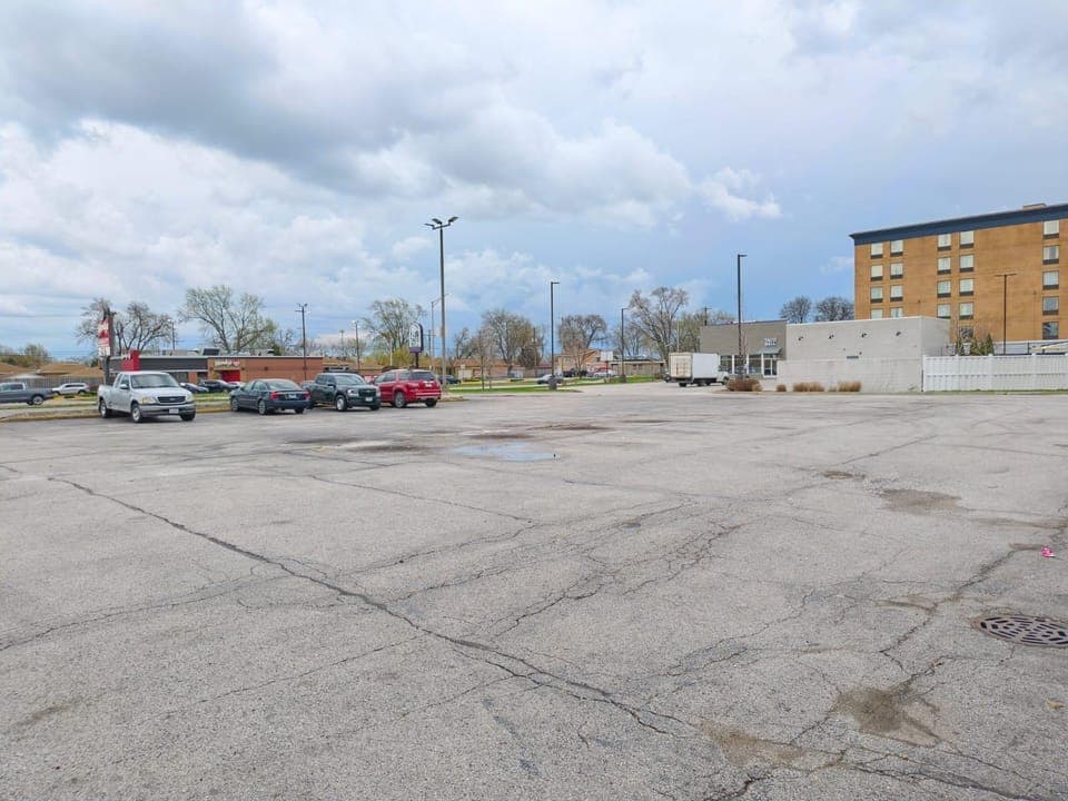 Parking lot