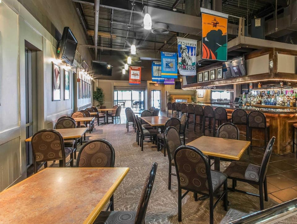 Bar/lounge