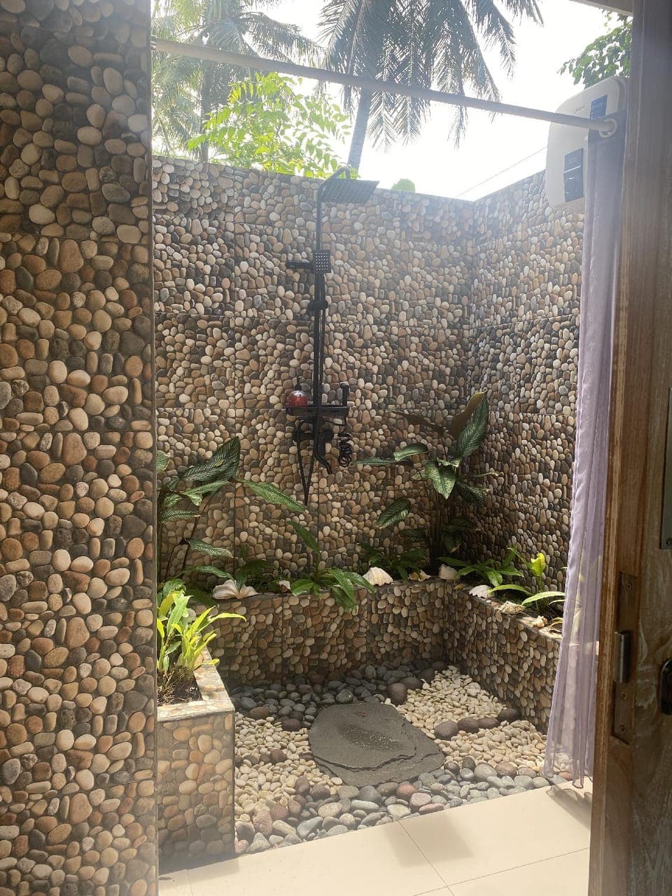 Sari Lumbung Bungalow Resort in Bali