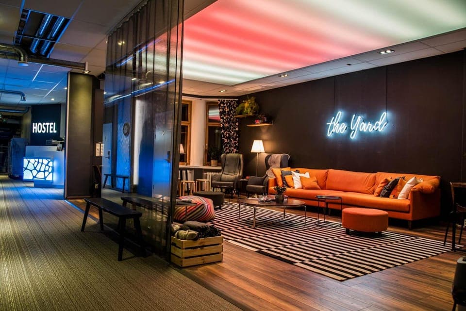 Bar/lounge