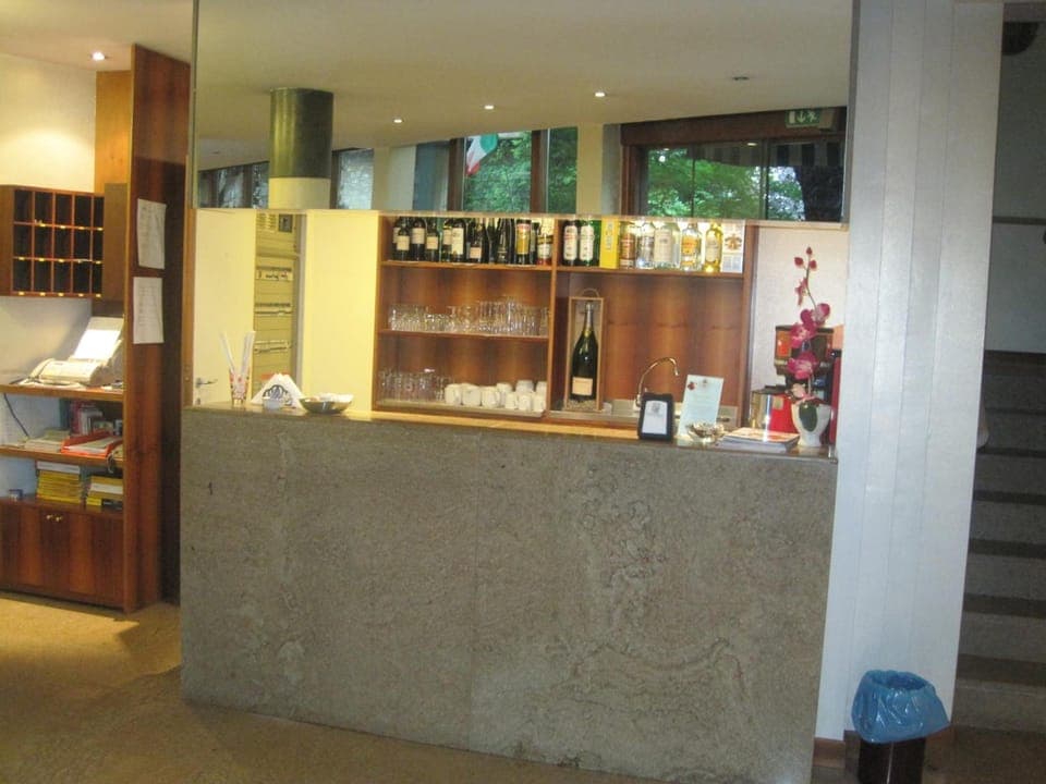 Bar/lounge