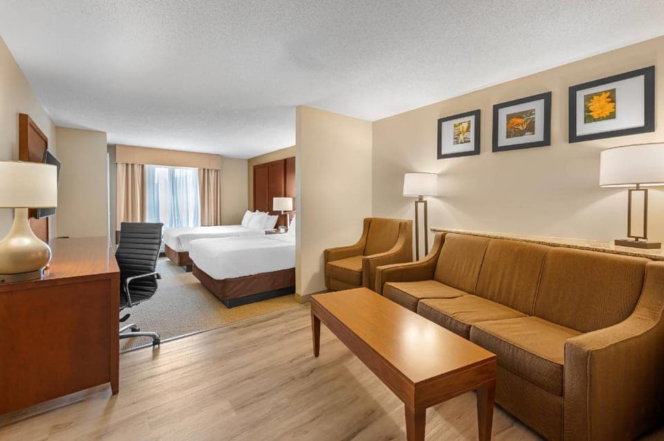 Suite room