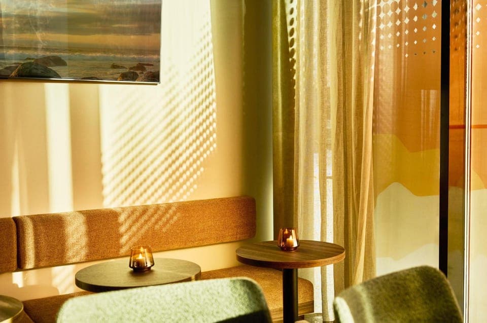 Bar/lounge